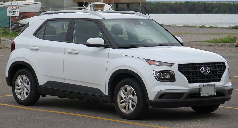 Hyundai Venue rental Baku