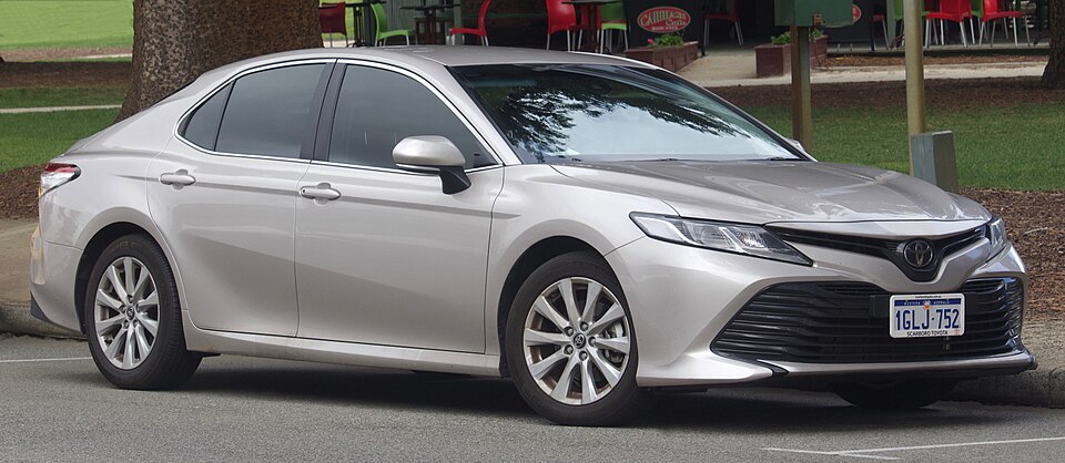 Bakıda Toyota Camry icarəsi